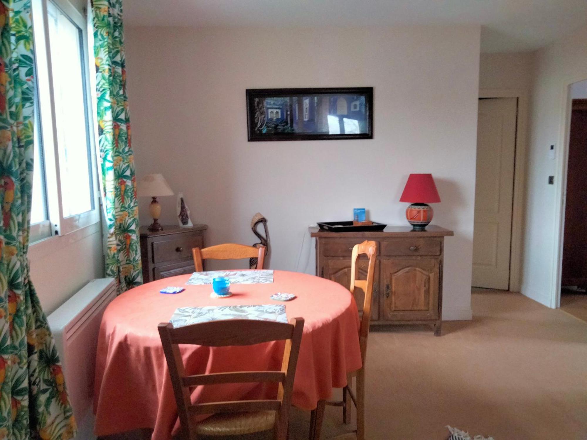 Chambre A Louer Chez L'Habitant Payre Luaran gambar